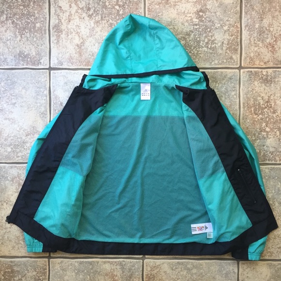 /// Adidas Turquoise Windbreaker - Picture 3 of 7